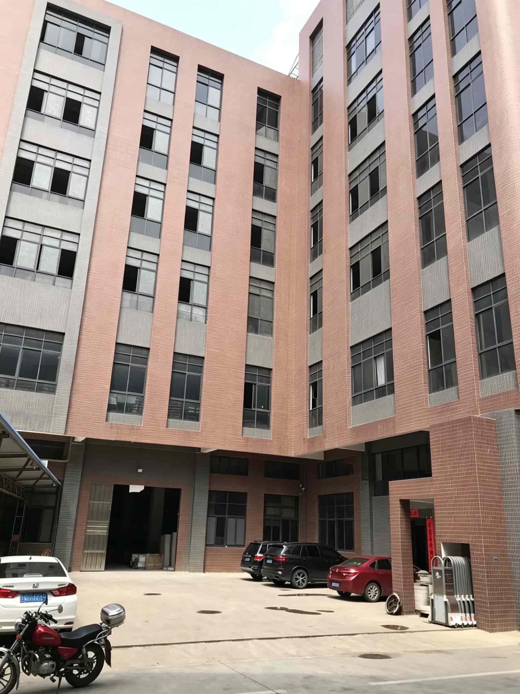 Ceramic production line with modern machinery