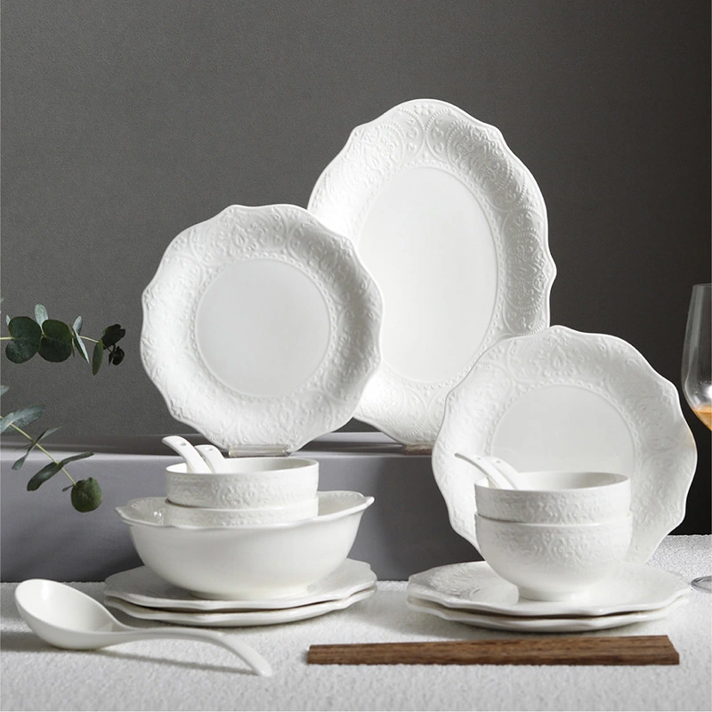 wholesale ceramic dinnerware sets custom OEM tableware for Horeca bulk buyers
